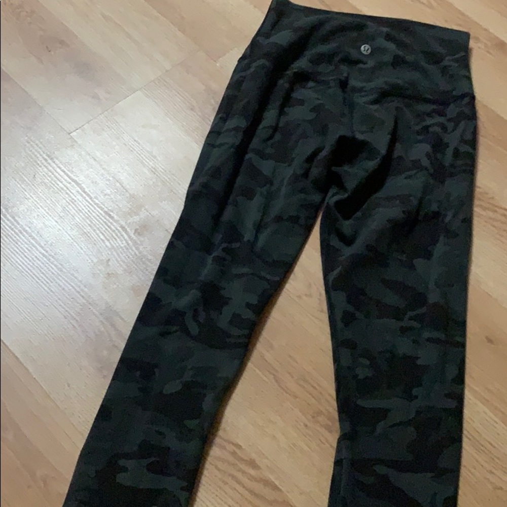 Lululemon align crop